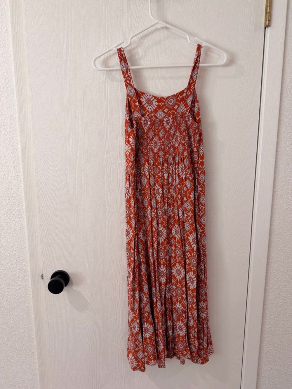 Rust Red Patterned Maxi Dress - Picture 2 of 4